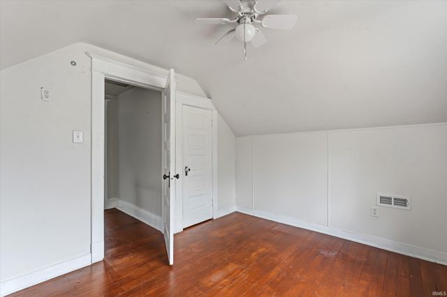 2420 Monger Avenue, Elkhart, IN 46517