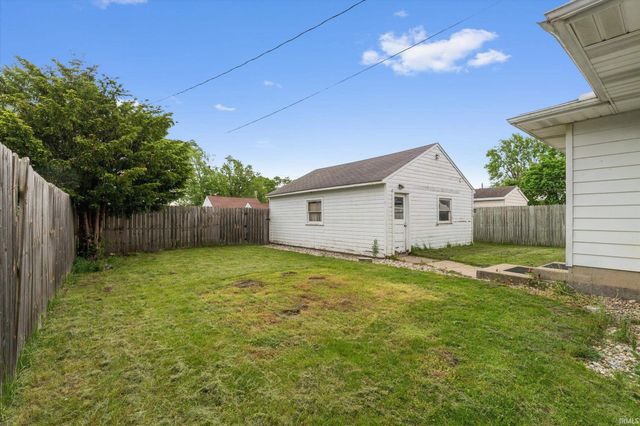 2420 Monger Avenue, Elkhart, IN 46517