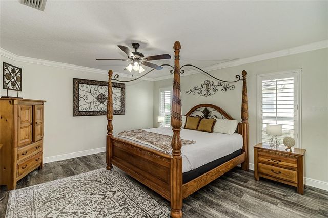 5864 MANCHESTER DRIVE W, Lakeland, FL 33810