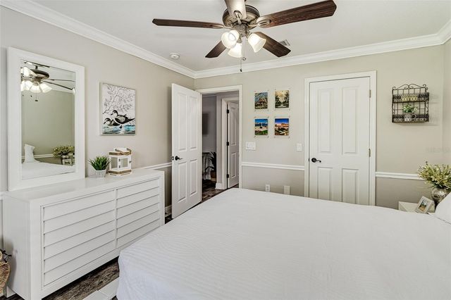 5864 MANCHESTER DRIVE W, Lakeland, FL 33810