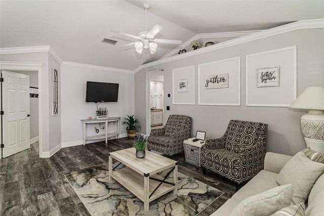 5864 MANCHESTER DRIVE W, Lakeland, FL 33810
