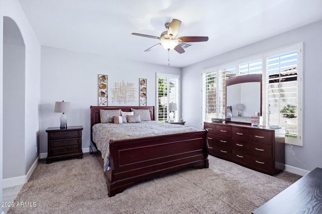 1708 W FRYE Road, Phoenix, AZ 85045