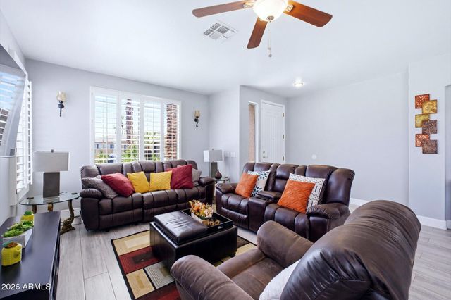 1708 W FRYE Road, Phoenix, AZ 85045