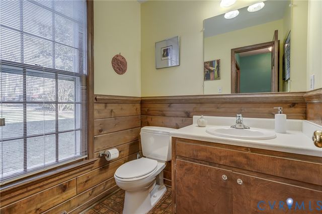 8623 Brown Summit Rd, North Chesterfield, VA 23235