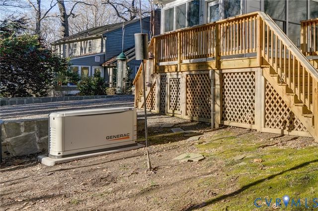 8623 Brown Summit Rd, North Chesterfield, VA 23235