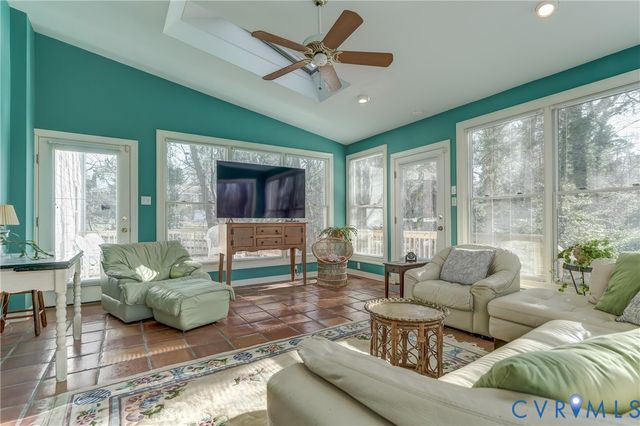 8623 Brown Summit Rd, North Chesterfield, VA 23235