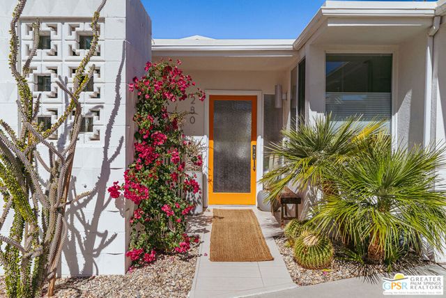 280 E Avenida Granada, Palm Springs, CA 92264