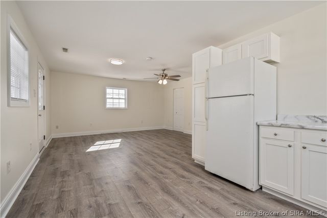 1661 Market Street, Charlestown, IN 47111