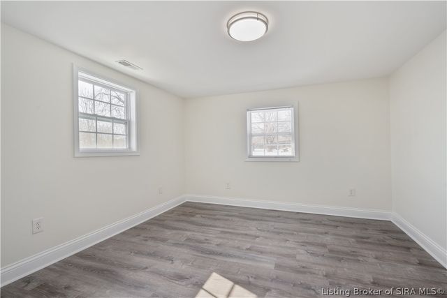 1661 Market Street, Charlestown, IN 47111