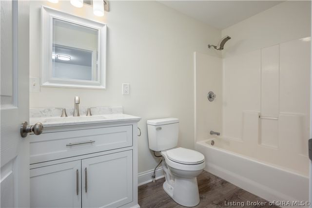 1661 Market Street, Charlestown, IN 47111