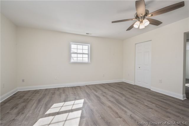 1661 Market Street, Charlestown, IN 47111