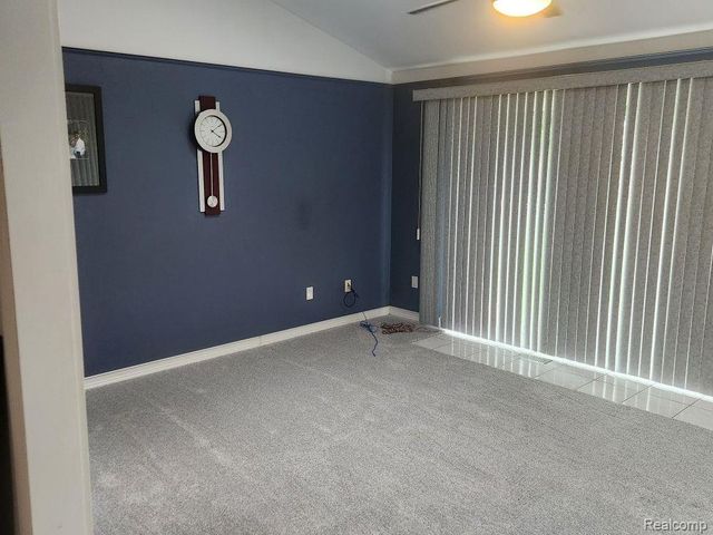 30127 Brookview Drive, Livonia, MI 48152