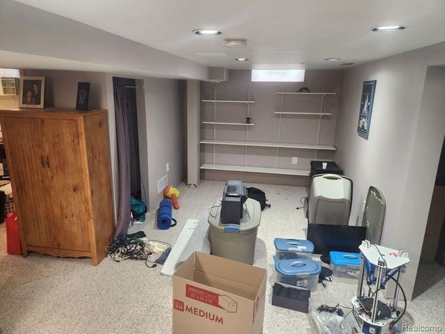 30127 Brookview Drive, Livonia, MI 48152