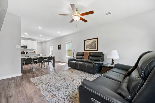 16934 Needlepoint Drive, Conroe, TX 77302