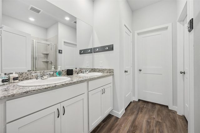 16934 Needlepoint Drive, Conroe, TX 77302