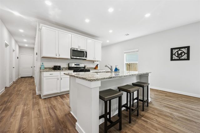 16934 Needlepoint Drive, Conroe, TX 77302