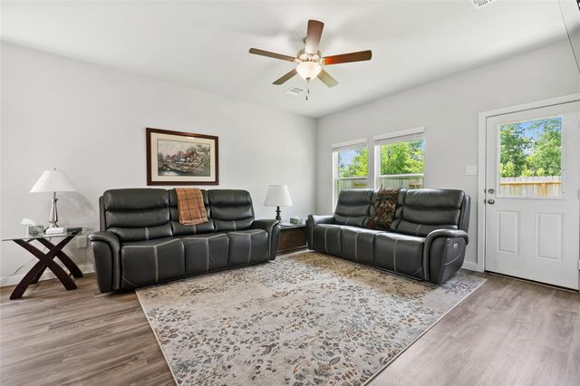 16934 Needlepoint Drive, Conroe, TX 77302