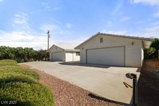 3240 Kaibab Street, Pahrump, NV 89048