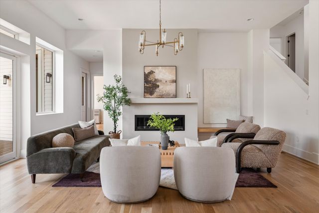 3911 Albert Dr, Nashville, TN 37204