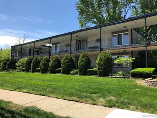 3421 Hillside Drive 24, Royal Oak, MI 48073