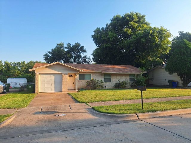 6417 Dream Lane, Watauga, TX 76148