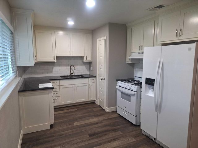 6417 Dream Lane, Watauga, TX 76148