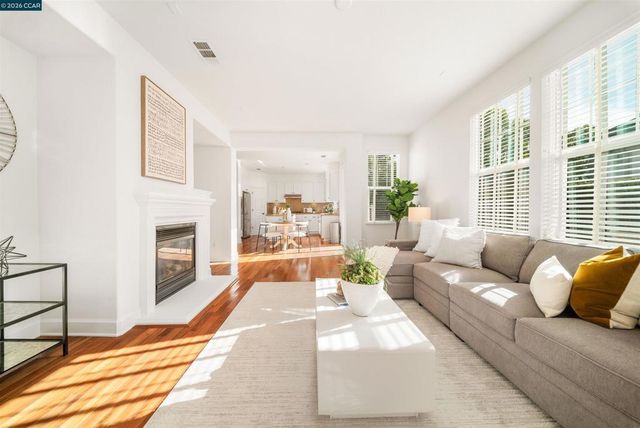 201 Latera Ct, San Ramon, CA 94582