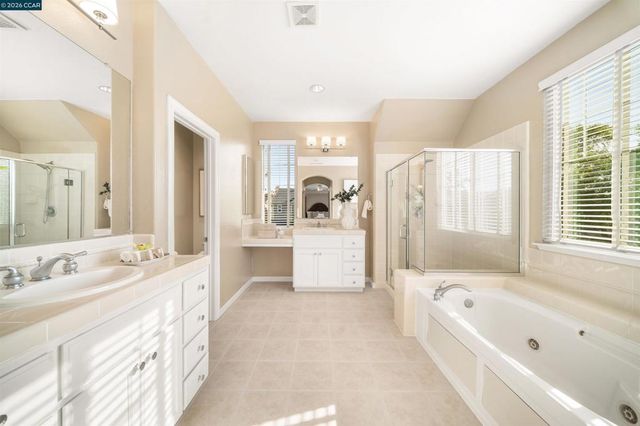 201 Latera Ct, San Ramon, CA 94582