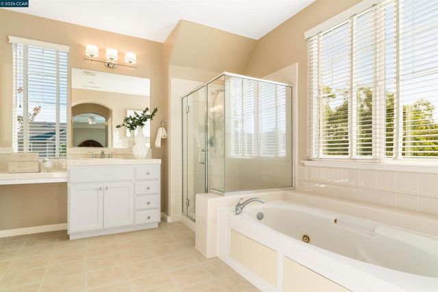 201 Latera Ct, San Ramon, CA 94582