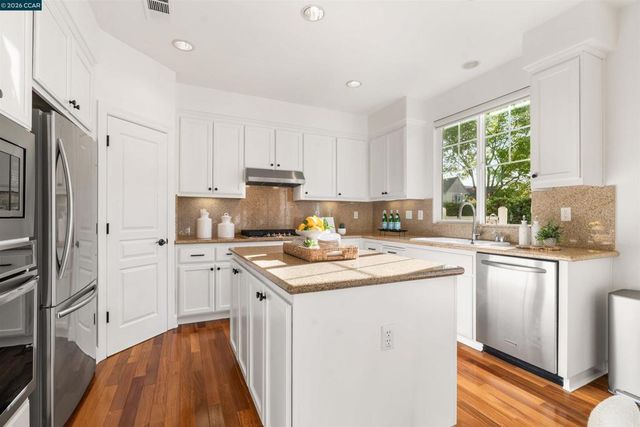 201 Latera Ct, San Ramon, CA 94582