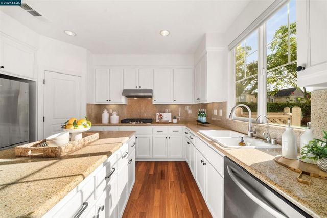 201 Latera Ct, San Ramon, CA 94582