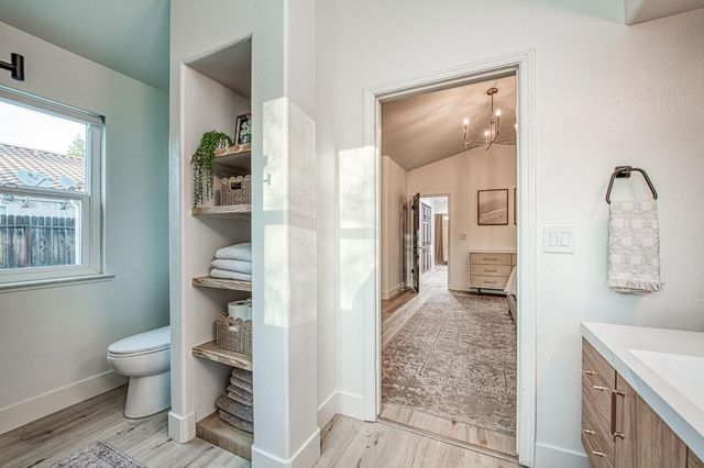 7415 N Hayston Avenue, Fresno, CA 93720