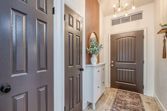 7415 N Hayston Avenue, Fresno, CA 93720