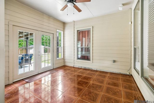10825 Durmast Dr, Greenwell Springs, LA 70739