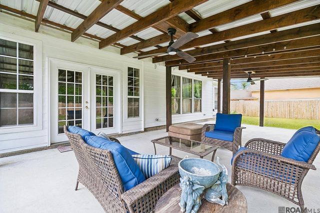 10825 Durmast Dr, Greenwell Springs, LA 70739