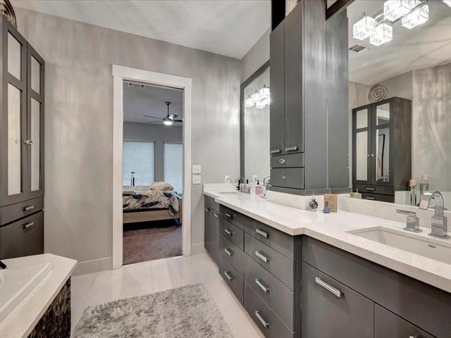 210 Mission Hills Drive, Lufkin, TX 75901
