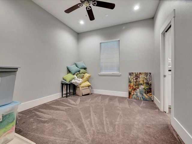 210 Mission Hills Drive, Lufkin, TX 75901