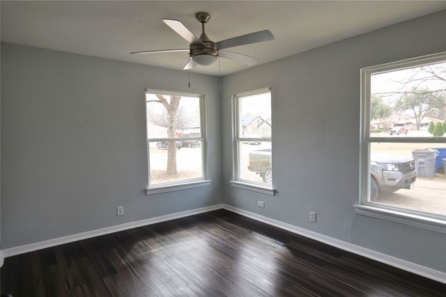 1555 Cape Cod Drive, Dallas, TX 75216