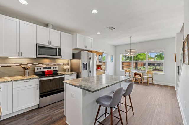 2415 Wilson ST, Bastrop, TX 78602