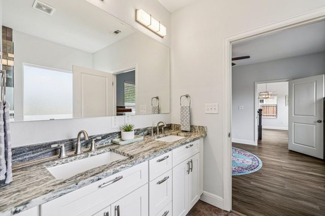 2415 Wilson ST, Bastrop, TX 78602