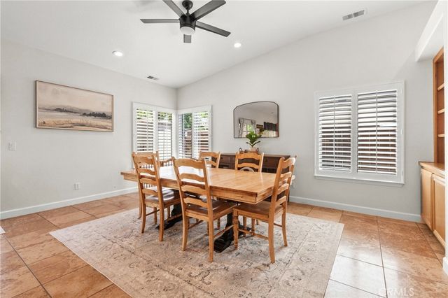 1204 Grassy Hollow, Paso Robles, CA 93446