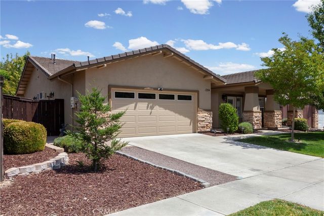 1204 Grassy Hollow, Paso Robles, CA 93446