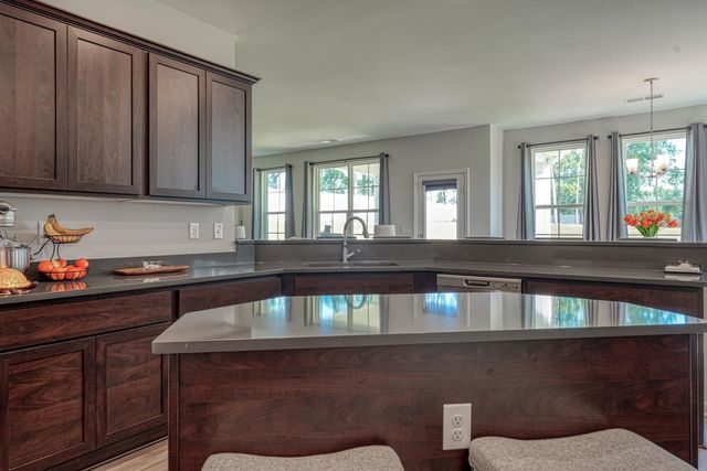 4002 Hometown Way, Boiling Springs, SC 29316