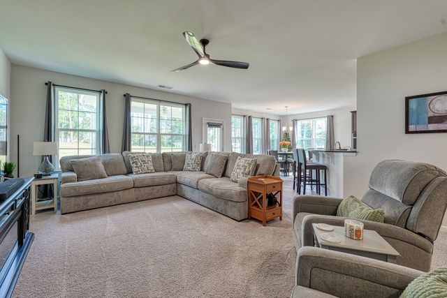 4002 Hometown Way, Boiling Springs, SC 29316