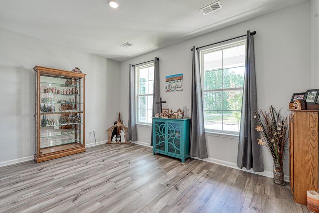 4002 Hometown Way, Boiling Springs, SC 29316