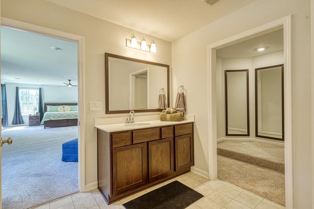 4002 Hometown Way, Boiling Springs, SC 29316