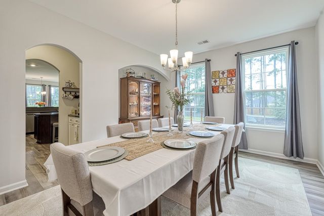 4002 Hometown Way, Boiling Springs, SC 29316