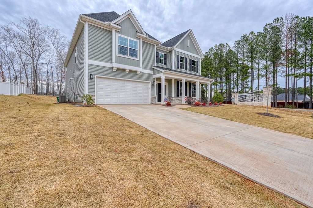 4002 Hometown Way, Boiling Springs, SC 29316
