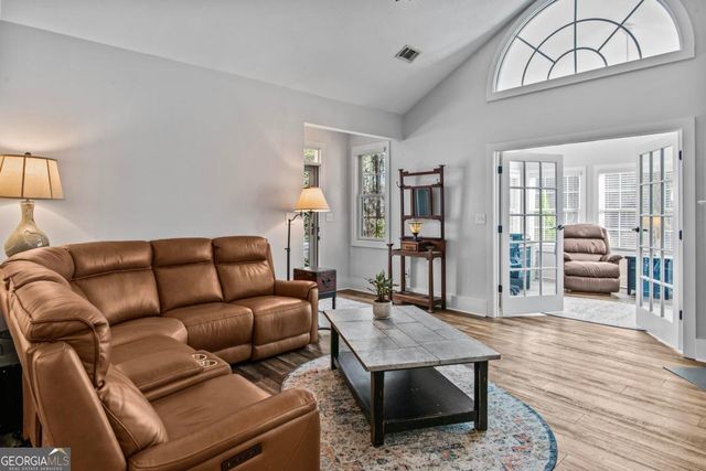 110 Edgewood Court, Eatonton, GA 31024