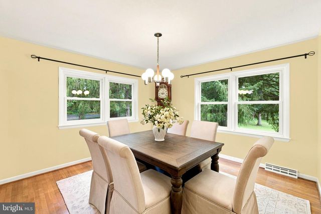 16318 HIDDEN MEADOW LN, Hamilton, VA 20158